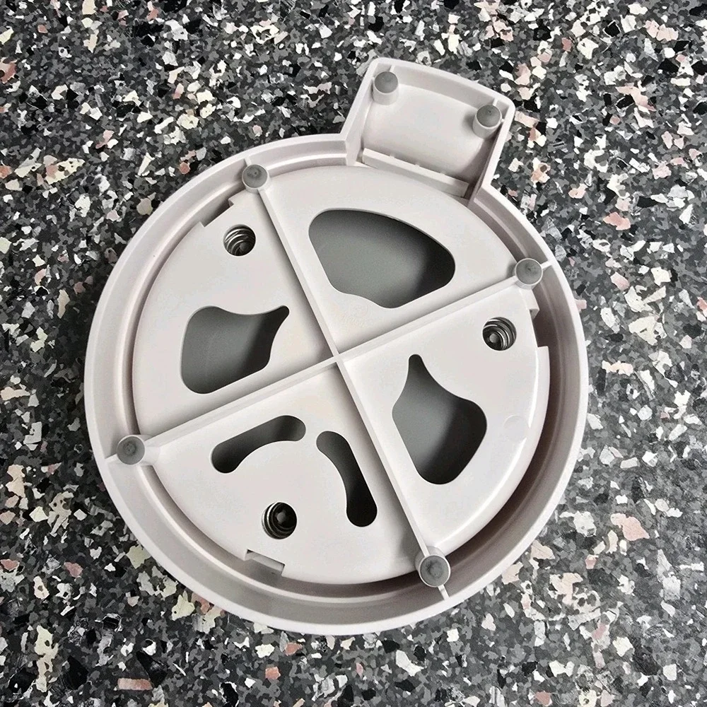 Pampered Chef Close and Cut #1118 Safe Multipurpose Food Slicer Retired Product